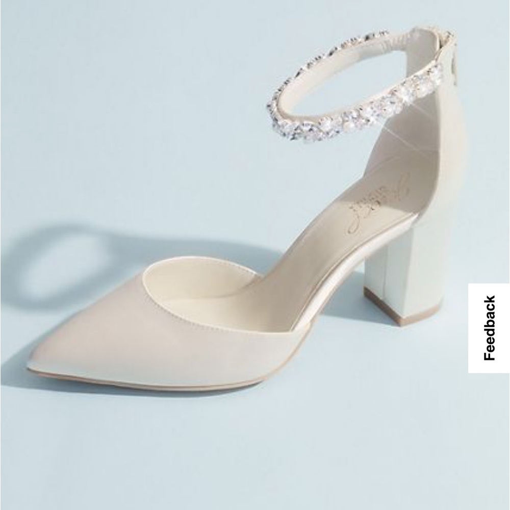 Jewel Badgley Mischka